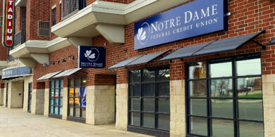 Image of the Notre Dame FCU Lansing branch.