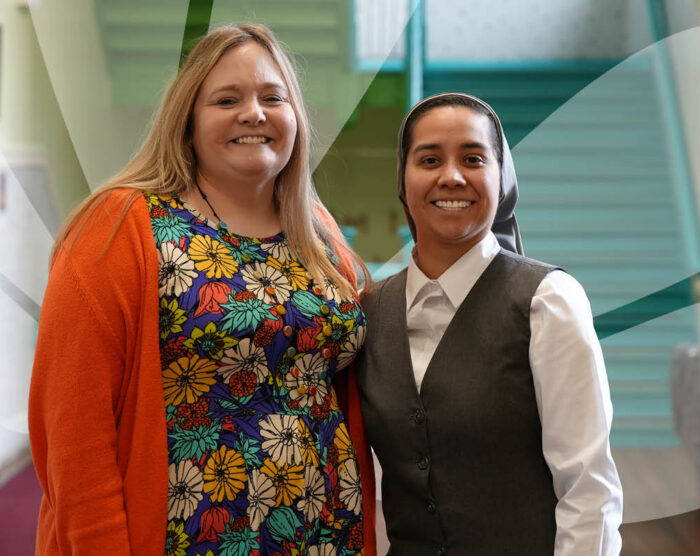 Sally Santellano, directora ejecutiva, y la hermana Ilse, directora de la escuela Immaculate Conception.